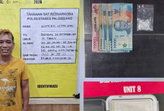 Unit 8 Satresnarkoba Polrestabes Palembang Gerebek Rumah di Gandus, Pengedar Sabu Akui Kepemilikan di Depan Pe