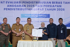 Edward Candra Evaluasi Beras 2025, Siapkan Distribusi 2026 Bersama Perum Bulog