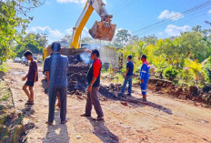Warga 5 Desa di OKU Inisiatif Perbaiki Jalan Pakai Dana Swadaya