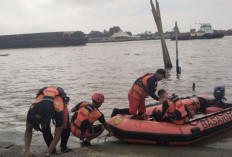 Korban Ledakan Kapal Jukung Belum Ditemukan : Basarnas Sisir Sungai Musi Cari Korban !
