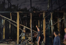 Satu Unit Rumah Panggung di Pasar Jukung Air Sugihan OKI Ludes Terbakar