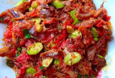 Sambal Ikan Asin: Sensasi Pedas Gurih yang Tak Pernah Lekang oleh Waktu