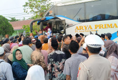 Suasana Haru Sambut Kepulangan 437 Jamaah Haji Kloter 1 OKU Timur  ‎