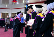 50 Lansia di Banyuasin Jalani Wisuda Sekolah Lansia BKKBN