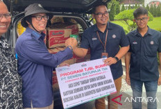 Semen Baturaja Salurkan Bantuan Korban Banjir di OKU 