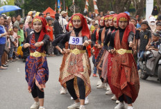 124 Kelompok dari Tingkat SD - SMP di OKI Ramaikan Lomba Gerak Jalan dengan Kosum