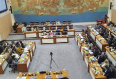 DPR Dorong  Lembaga Penyiar Koreksi Hoaks Mingguan 