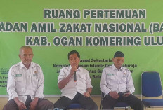 Baznas OKU Beri Beasiswa Untuk Mahasiswa Unbara