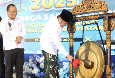 Lewat Kadarkum 2025, Herman Deru Tekankan Pentingnya Pendidikan Kesadaran Hukum di Sekolah