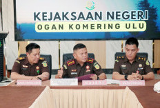 Kejari OKU Terima Uang Pengganti Kasus Korupsi Pengadaan Bibit Tanaman