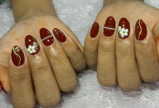 Judul: Tren Nail Art Kian Populer di Kalangan Wanita Muda: Ekspresi Diri Melalui Ujung Jari
