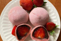 Mochi Strawberry: Perpaduan Lembut dan Segar yang Jadi Favorit Pencinta Camilan Manis