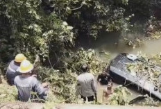 Hati-Hati! Titik Rawan di Musi Rawas, Mobil Karyawan Bank Mandiri Terjun Bebas ke Sungai