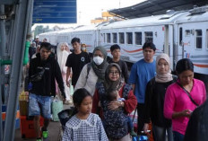 KA Rajabasa Pakai Kereta Ekonomi Premium, Tarif Tetap Rp32 Ribu, Perjalanan Dijamin Nyaman