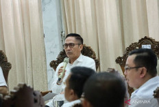 Ratu Dewa Cairkan Tunjangan dan THR Rp47 Miliar