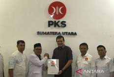 Menantu Jokowi Ambil Formulir Pendaftaran Gubernur di PKS Sumut