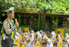 Polisi Sahabat Anak Eduksi Siswa Tertib Berlalu Lintas