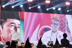 Polda Metro Jaya Tetapkan 8 Tersangka dalam Kasus Tuduhan Ijazah Palsu Jokowi
