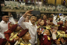 Teater Siswa Semarakkan Peresmian Sekolah Rakyat oleh Prabowo