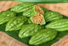 Kue Pare: Cita Rasa Unik dari Pare yang Kini Jadi Primadona Kuliner Tradisional