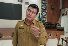 Beri Sanksi Dua Warga Buang Sampah