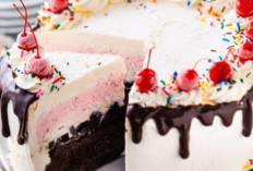 Ice Cake, Sensasi Dessert Modern yang Menyegarkan dan Sedang Naik Daun