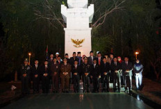Renungan Suci dan Tabur Bunga di TMP Ogan Ilir, Momentum Kenang Jasa Pahlawan di HUT ke-80 RI