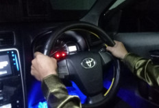 10 Cara Mengemudi Mobil yang Baik dan Benar 