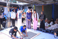 Borong Kain Khas Sumatera Selatan, Selvi Gibran Dukung Penuh Perajin Lokal 