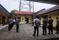 Ingatkan Anggota, Kapolsek Indralaya: Pelayanan Yang Baik Dimulai Dari Sikap dan Etika