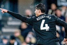 Drama 9 Gol Warnai Kemenangan City di Kandang Fulham