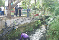 Bupati OKU Tinjau Normalisasi Siring, Sembari Dengarkan Keluh Kesah Warga RT 14 Bakung