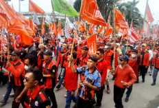 Desak Hapus Sistem Outsourcing, Buruh Terus Suarakan Hak dan Keadilan Dalam Momen May Day