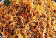 Serundeng Ayam Suwir, Lauk Praktis Kaya Rasa yang Tahan Lama