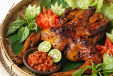 Resep Ayam Bekakak Khas Sunda: Gurih, Pedas, dan Penuh Makna Tradisi