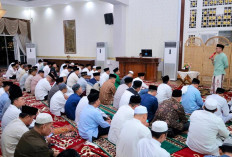 Semarak Ramadhan, Pemkot Palembang Gelar Pengajian dan Salat Tarawih di Rumah Dinas Walikota