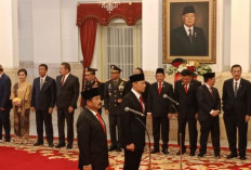 Wajah Baru Pemerintahan : Hadi Tjahjanto dan AHY Dilantik sebagai Menteri Kunci dalam Kabinet Jokowi