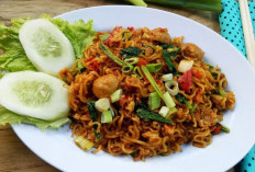 Mie Tek Tek, Kuliner Jalanan Legendaris yang Tetap Digemari di Tengah Gempuran Makanan Modern