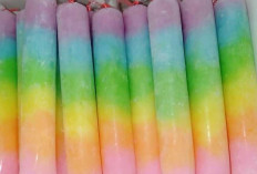 Es Pelangi: Minuman Segar dengan Pesona Warna-Warni