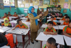 Kebijakan Baru Tunjangan Sertifikasi : Guru Tak Lagi Wajib Mengajar 24 Jam Sepekan !