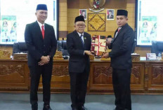Dadang Wijaya Resmi Dilantik Melalui PAW, DPRD OKU Kembali Lengkapi Formasi