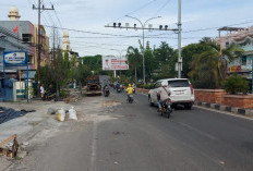 Perbaiki Jalan Sudirman, Pj Wako Prabumulih : Sebelum Ulang Tahun Kota Sudah Kembali Mulus !