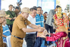Bupati H M Toha : Peralihan MEP ke PLN ini Sebagai Bukti Nyata Pemkab Untuk Kesejahteraan Masyarakat 