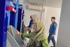 Sumringah ! THR Rp72 Miliar untuk ASN, Sudah Masuk ke Rekening PNS dan PPPK