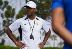 Timnas Indonesia vs Australia & Bahrain: Kluivert Coret Witan & Asnawi, Panggil Striker Baru!