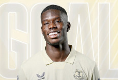 Aston Villa Tumbang di Villa Park