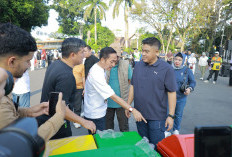 Ratu Dewa Terapkan Sanksi Tegas Pelanggar Sampah, Pemkot Palembang Sebar 500 Kotak Sampah