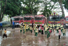 Damkar Palembang Edukasi Teknik Keselamatan Bagi Siswa