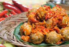 Cilok Mercon, Jajanan Pedas yang Kian Diburu Milenial dan Gen Z di Berbagai Kota