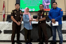 Kejari Muara Enim Kembali Terima Pengembalian Uang Kasus Korupsi Proyek Siring